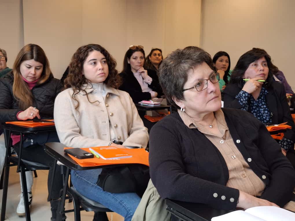 Emprendedoras y pequeñas empresarias conocieron oferta institucional para fortalecer sus negocios