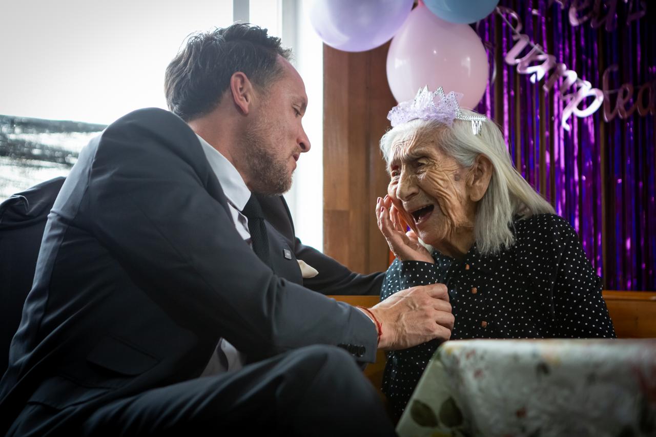 ¡106 años! Puerto Montt celebró a una de sus ciudadanas más longevas