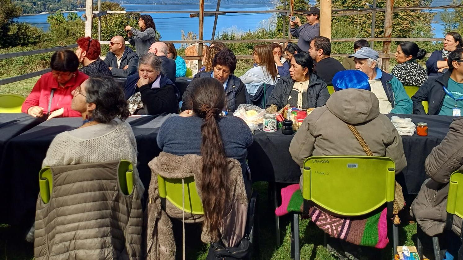 Día de la Cocina Chilena en Futrono: Asistentes disfrutaron de preparaciones con pertinencia mapuche