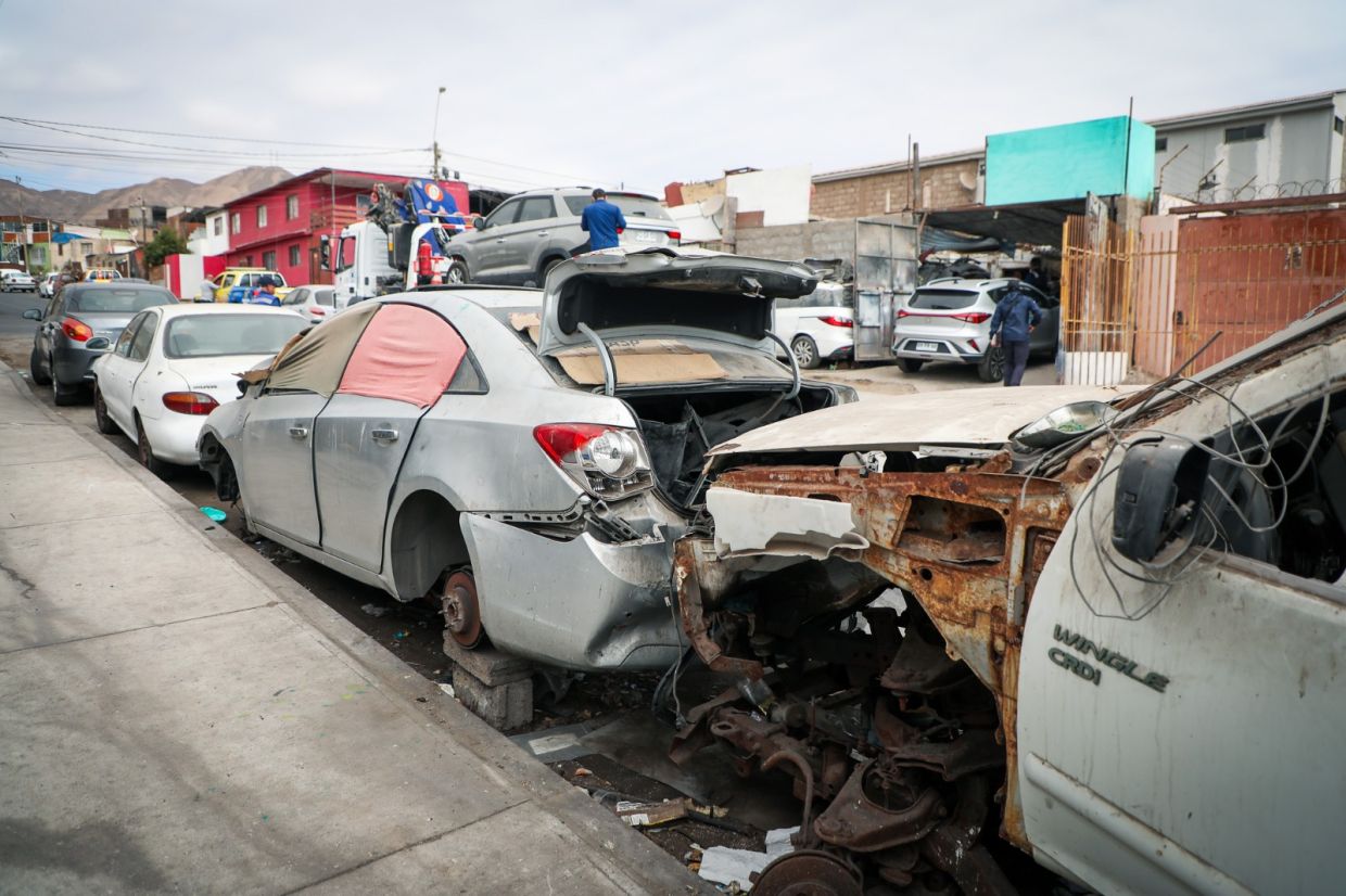 Detectaron múltiples infracciones en talleres mecánicos irregulares de Antofagasta