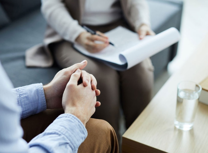 Preocupa falta de recursos para programas de salud mental en ámbito educativo