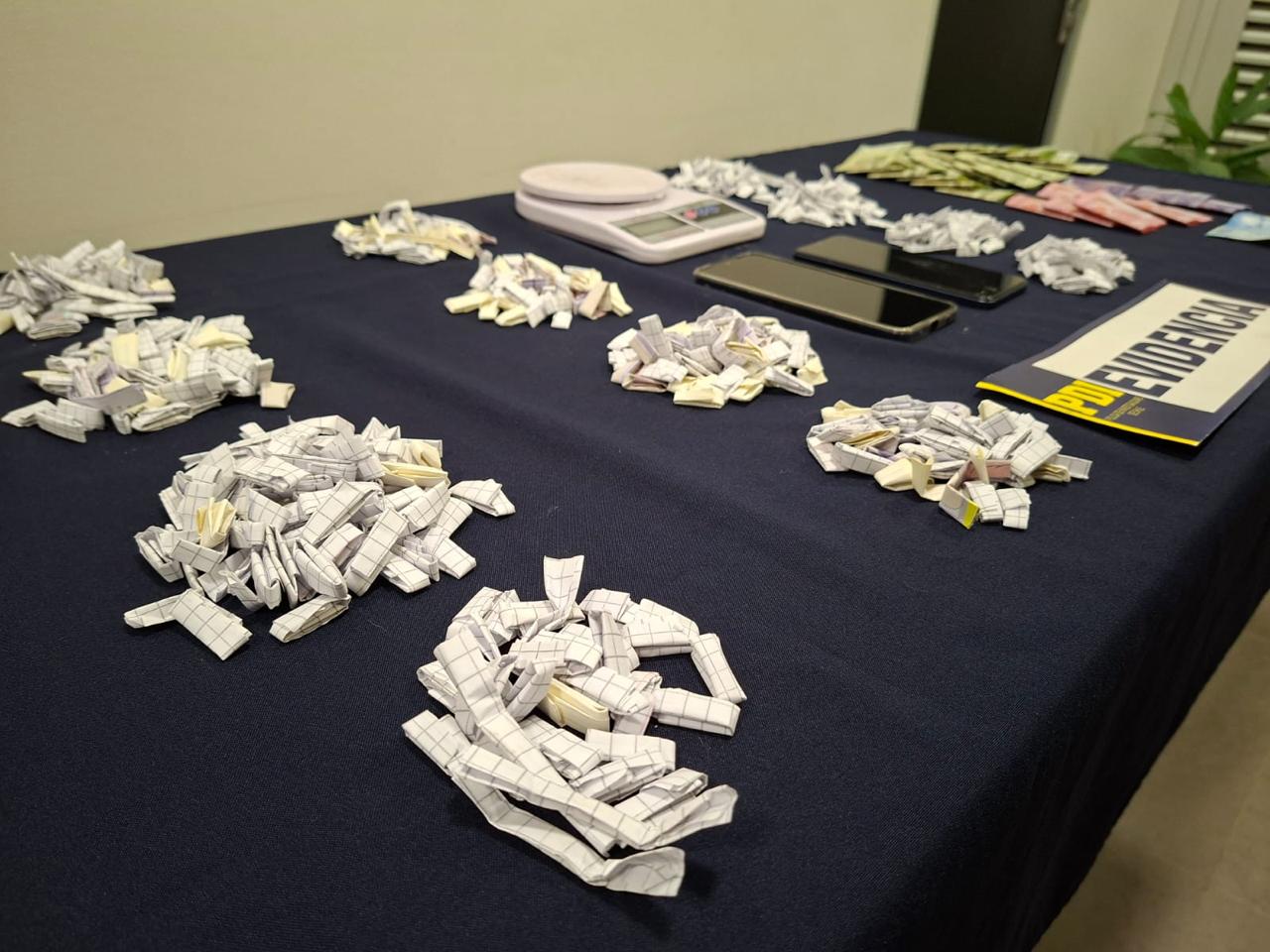 PDI detuvo a tres personas por microtráfico de drogas en Valdivia