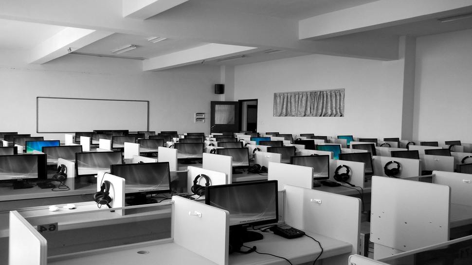 Respaldan prohibición de subcontratar call center que funcionen...<span class="font-thin text-xs"> [Leer más]</span>