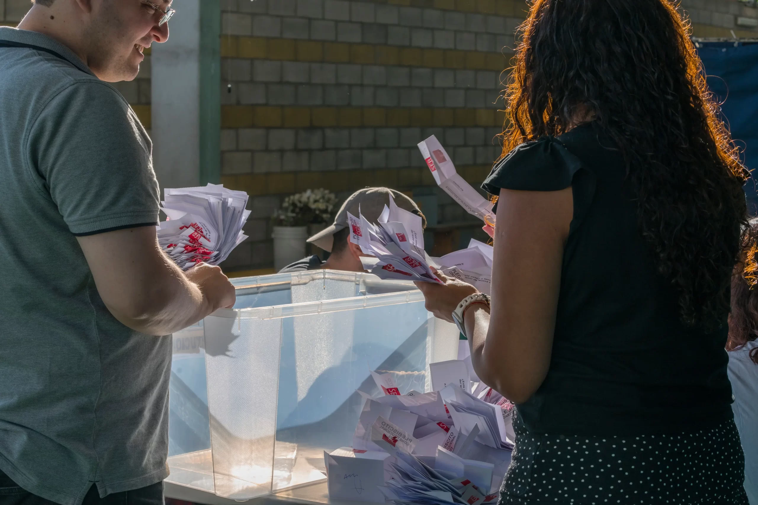 Avanza a Sala el proyecto que exime al Servel de la obligación de denunciar a electrodependientes y personas postradas que no voten