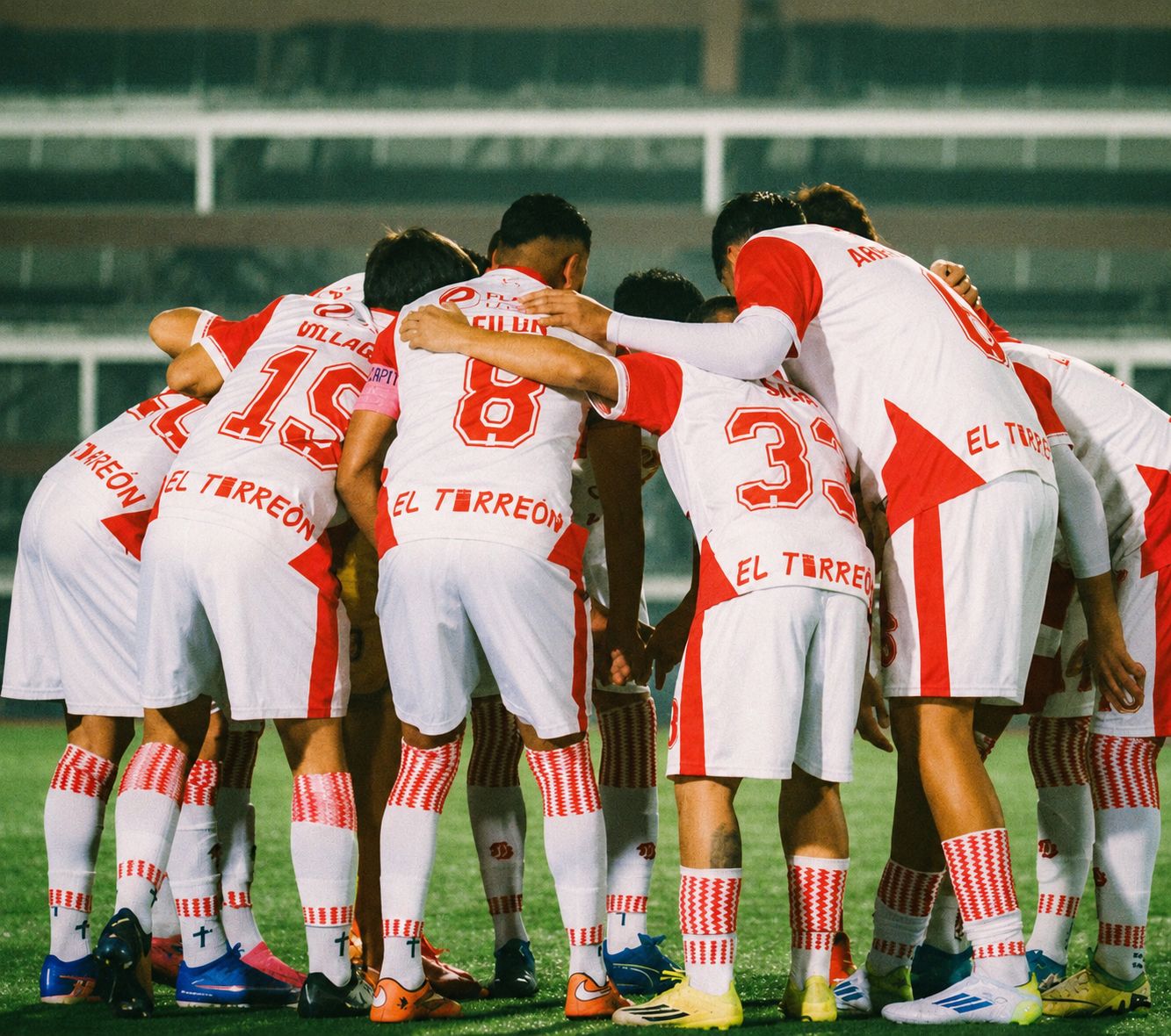 Deportes Valdivia celebra 43 años de historia y pasión por el fútbol