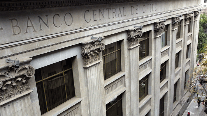 Banco Central entregó IPoM en Comisión de Hacienda con proyección de menor crecimiento para este año