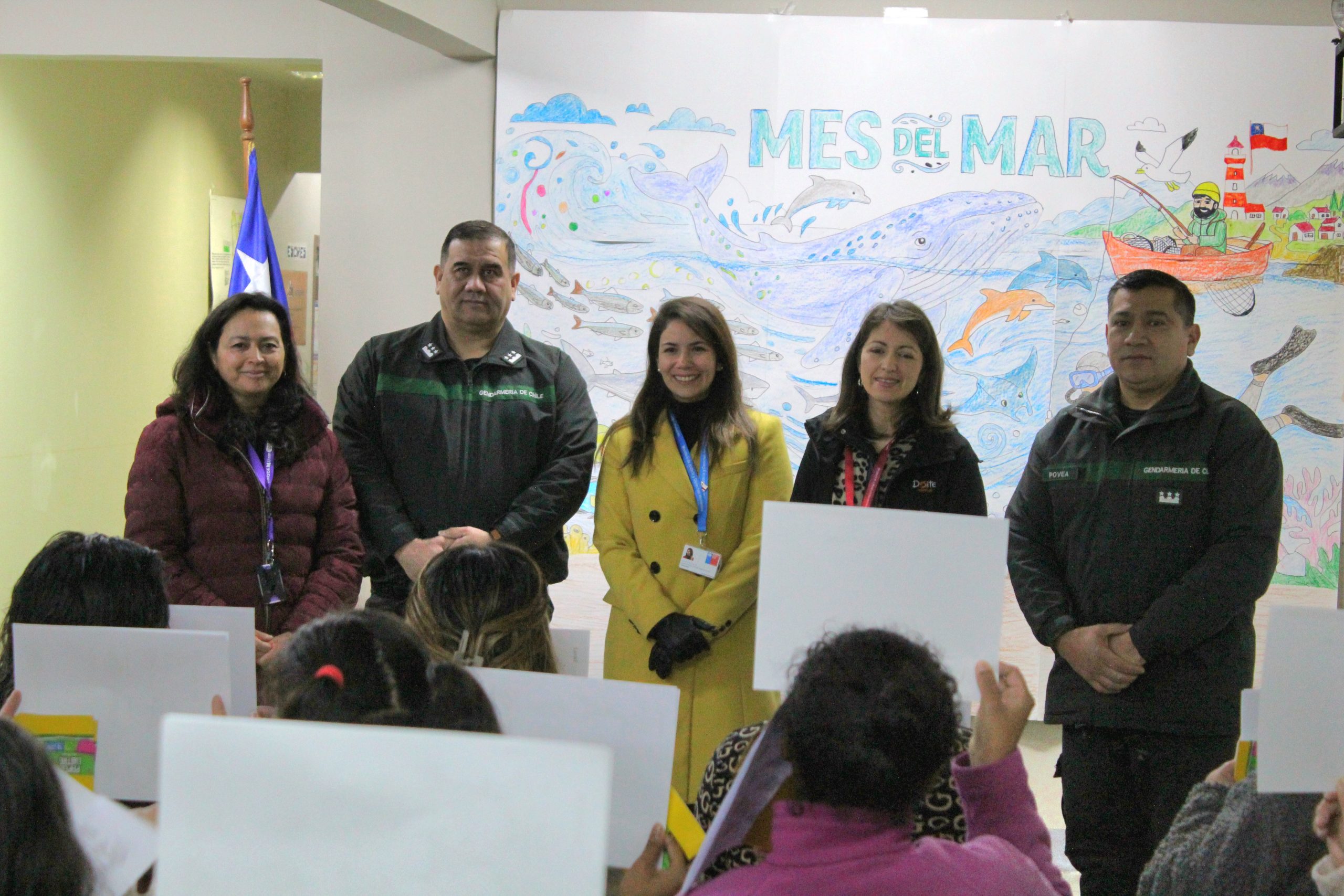 Mujeres privadas de libertad de Valdivia reciben certificado...<span class="font-thin text-xs"> [Leer más]</span>