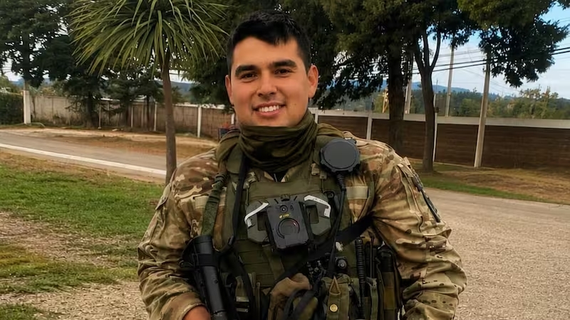 De triatleta a GOPE: La historia del cabo primero Marco Cosme, nuevo mártir de Carabineros