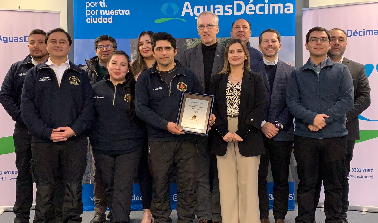 Aguas Décima reconoció al bombero que más aportó...<span class="font-thin text-xs"> [Leer más]</span>
