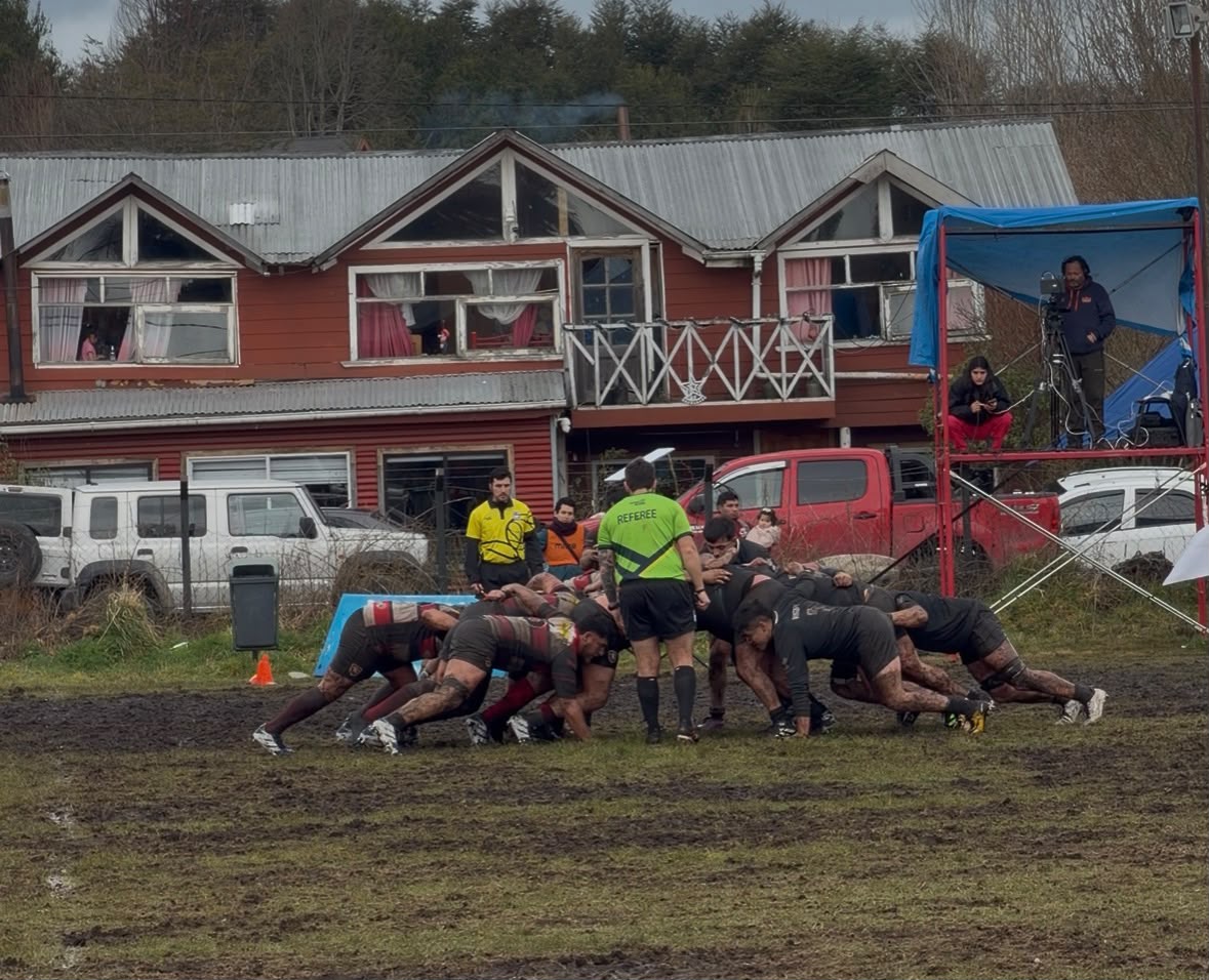 Club de Rugby Austral se quedó con el...<span class="font-thin text-xs"> [Leer más]</span>