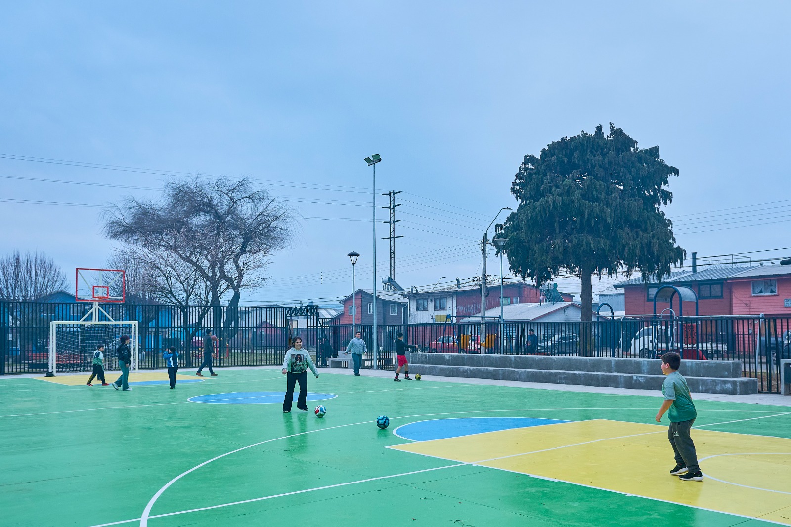 Inauguran remozada multicancha del Club Deportivo Wanderers de Valdivia