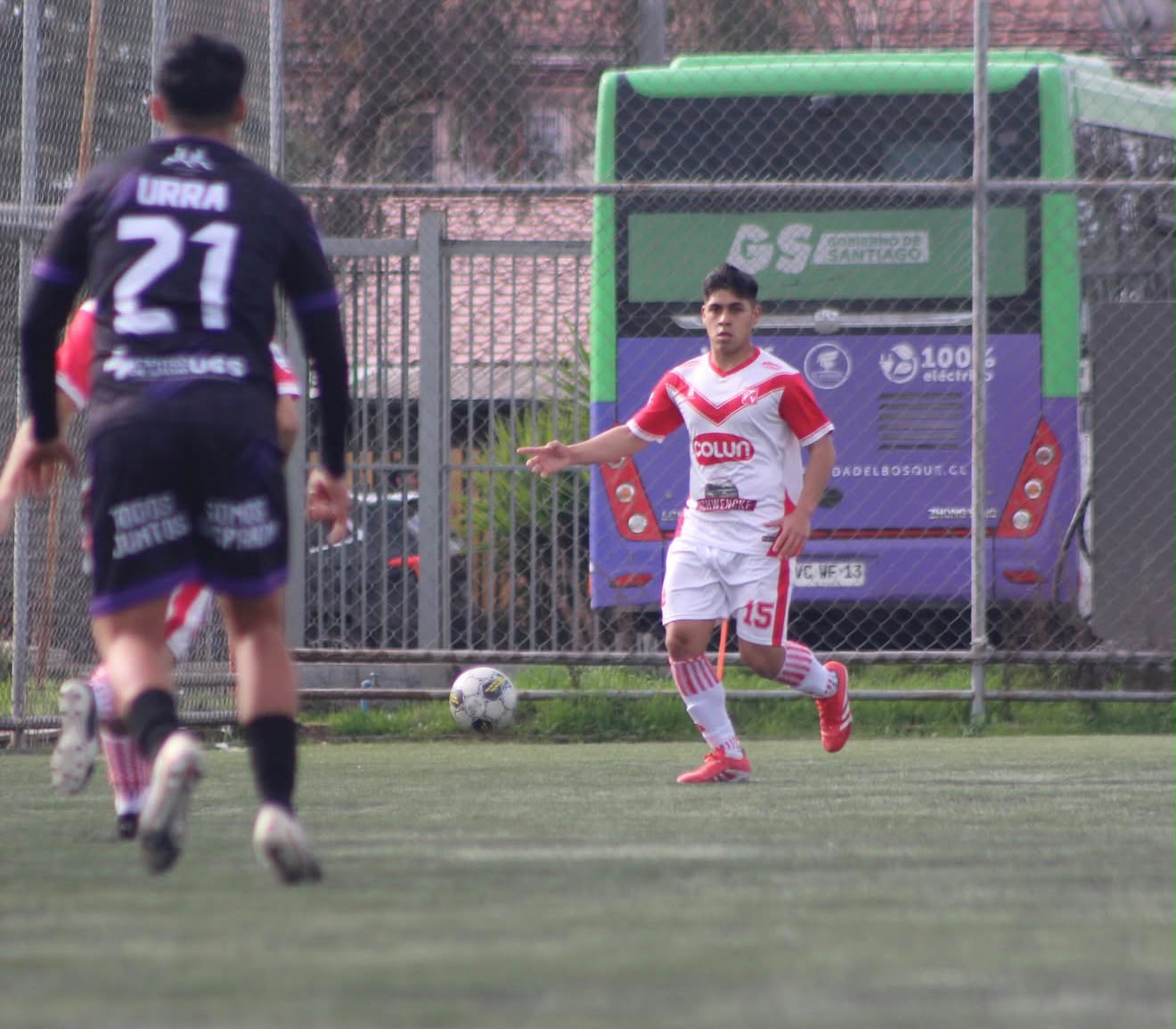 Deportes Valdivia sufrió dura goleada ante Gasparín FC en la Región Metropolitana