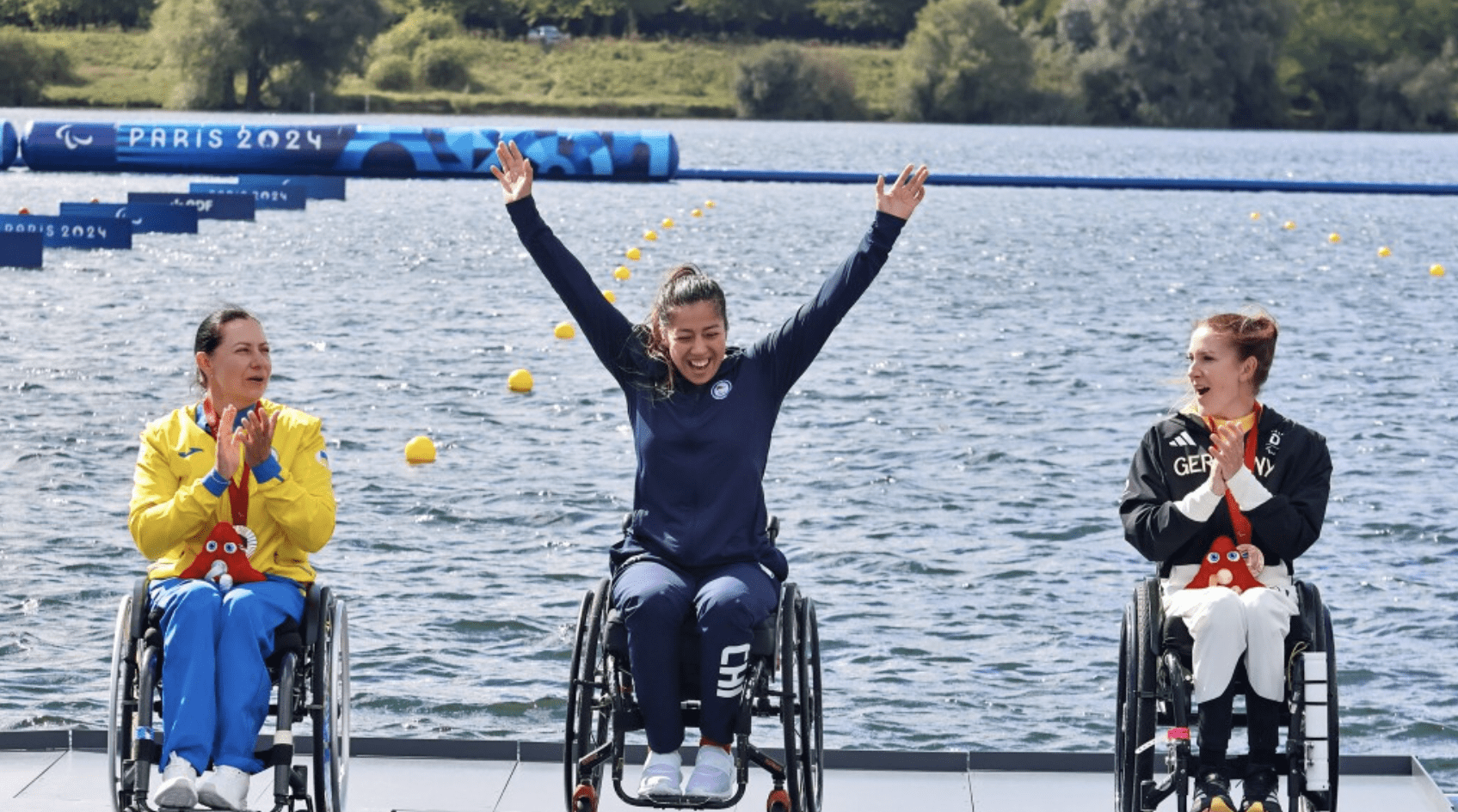 Campeona paralímpica y tricampeona mundial de para canotaje, Katherinne Wollermann, obtuvo el Premio Nacional del Deporte 2025
