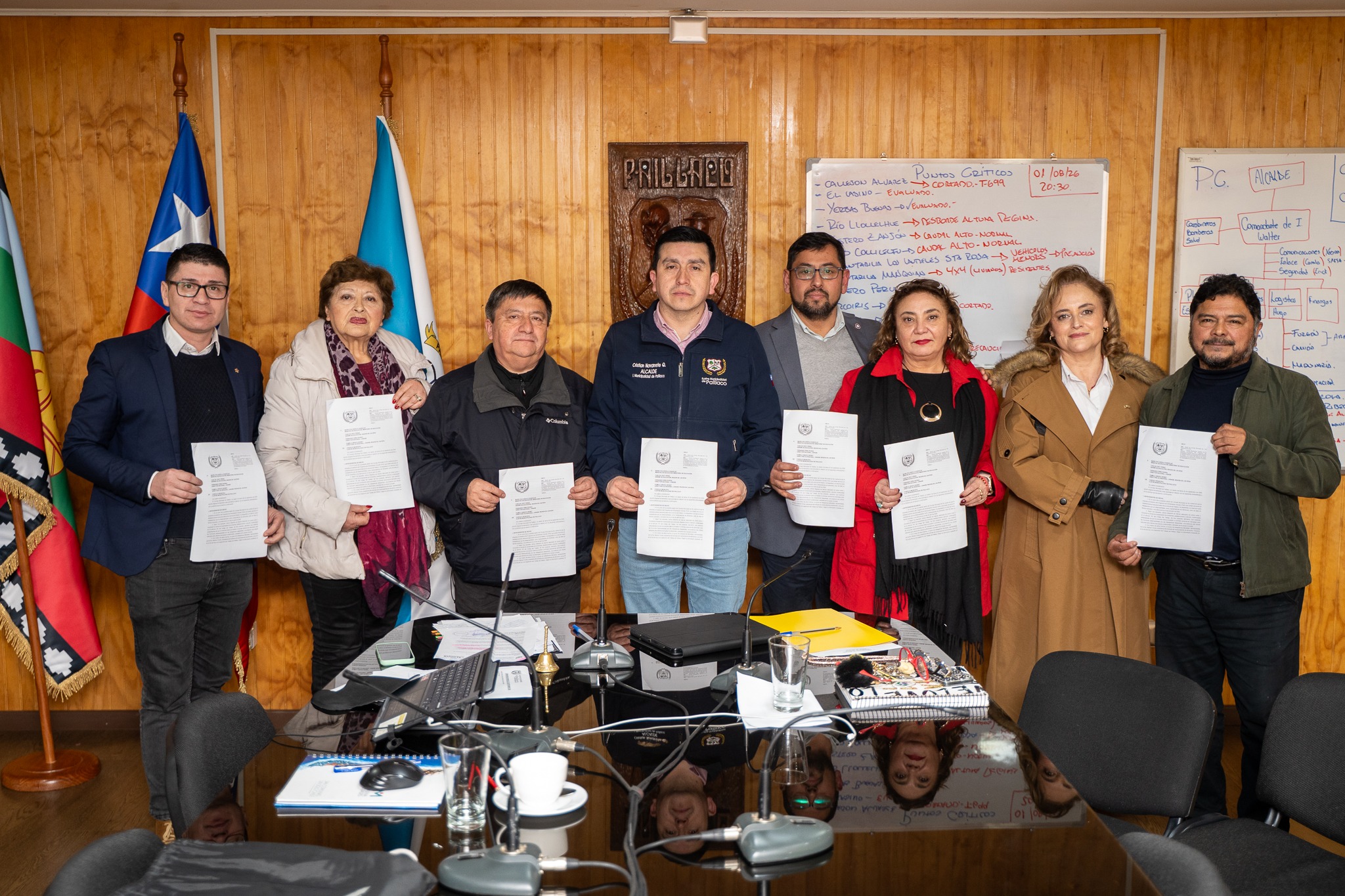 Alcalde y Concejo Municipal exigen respuestas a la Ministra de Educación por despido de manipuladoras de alimentos en Paillaco