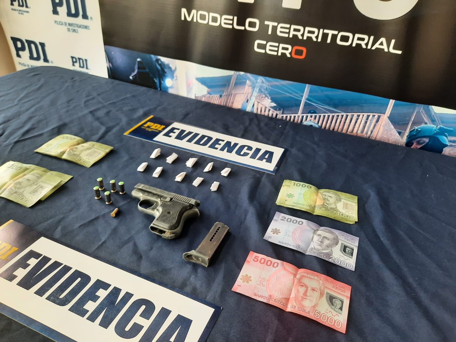PDI detuvo a un hombre por microtrafico en...<span class="font-thin text-xs"> [Leer más]</span>