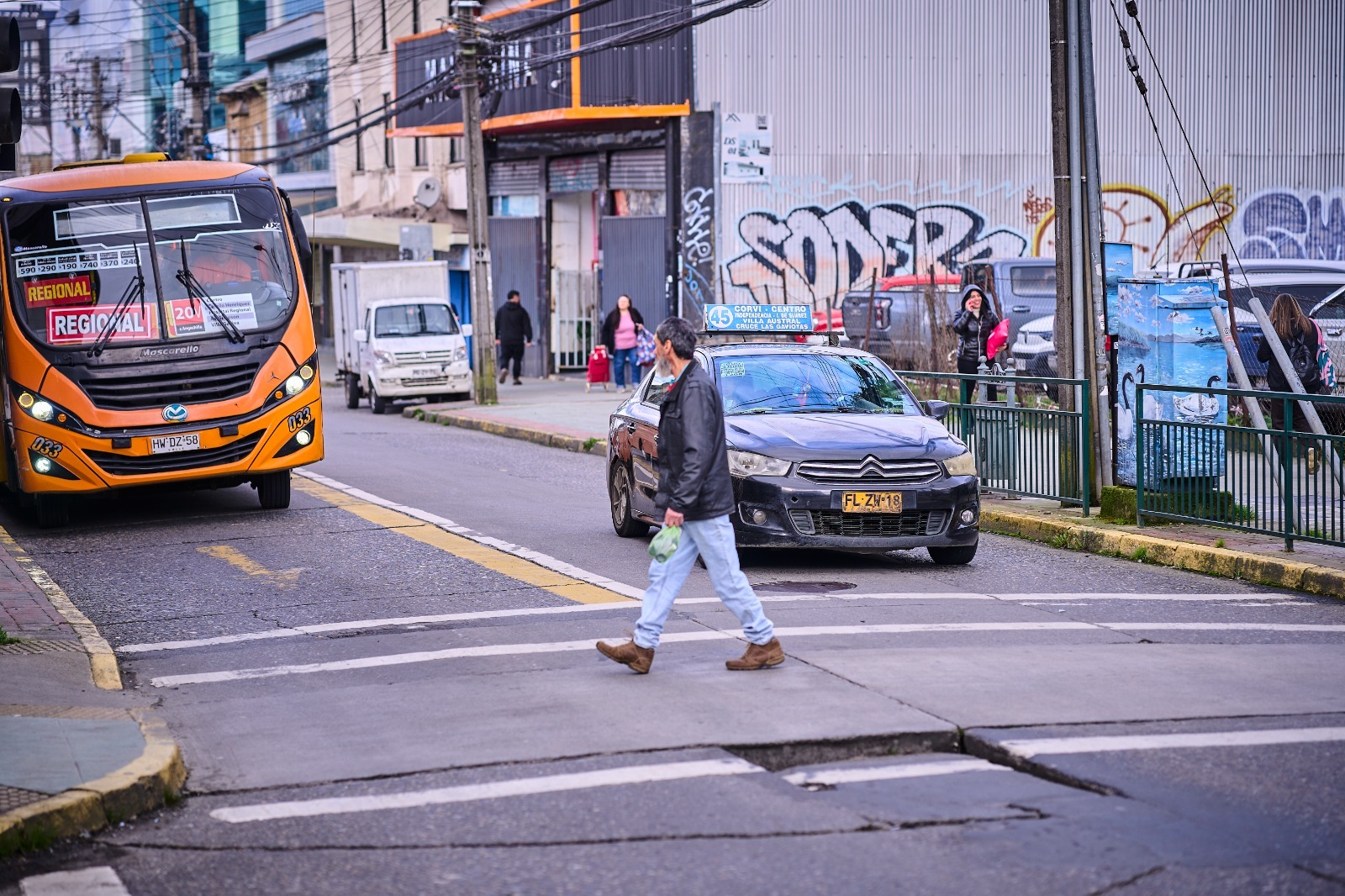 Ejecutarán trabajos de mejoramiento de calzada en calle Chacabuco en Valdivia