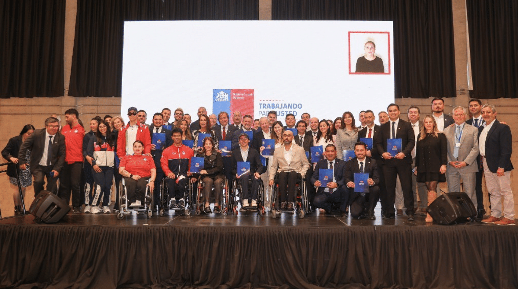 Ministerio del Deporte presenta Política Nacional que proyecta el desarrollo de la actividad física y el deporte para los próximos 12 años