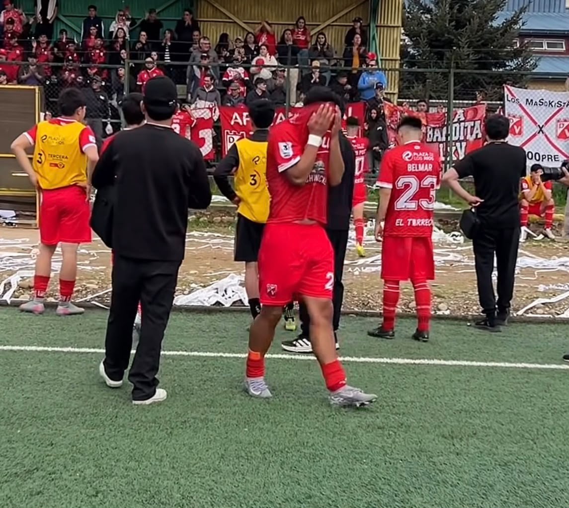 Deportes Valdivia quedó fuera de la Liguilla de Ascenso y continuará en Tercera B el próximo año