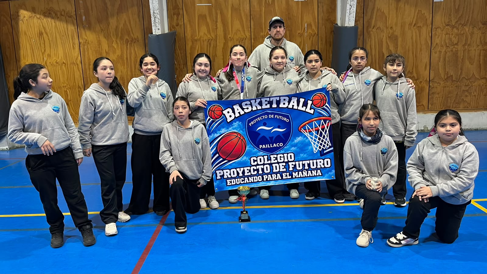 Jóvenes basquetbolistas de Paillaco obtuvieron el tercer lugar en torneo disputado en Puerto Natales
