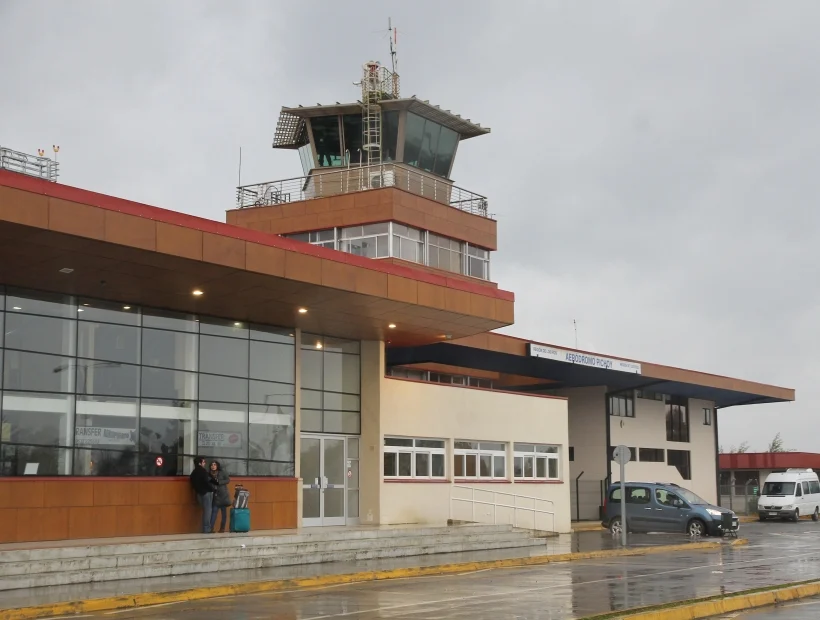 MOP posterga licitación de aeropuertos de Valdivia, Osorno, Puerto Montt y Castro y deja sin fecha el proceso